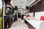 Leisure Travel Vans Unity 2015 года